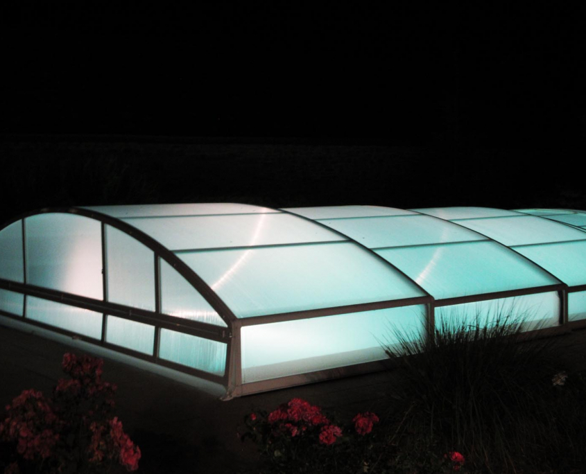 Grand gîte de groupe en Morbihan avec piscine couverte et chauffée
